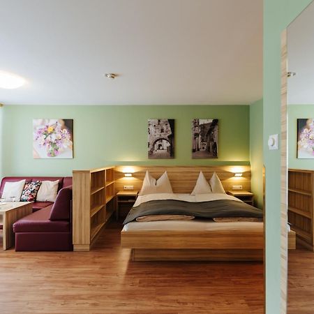 Familienhotel Trebesingerhof Bagian luar foto