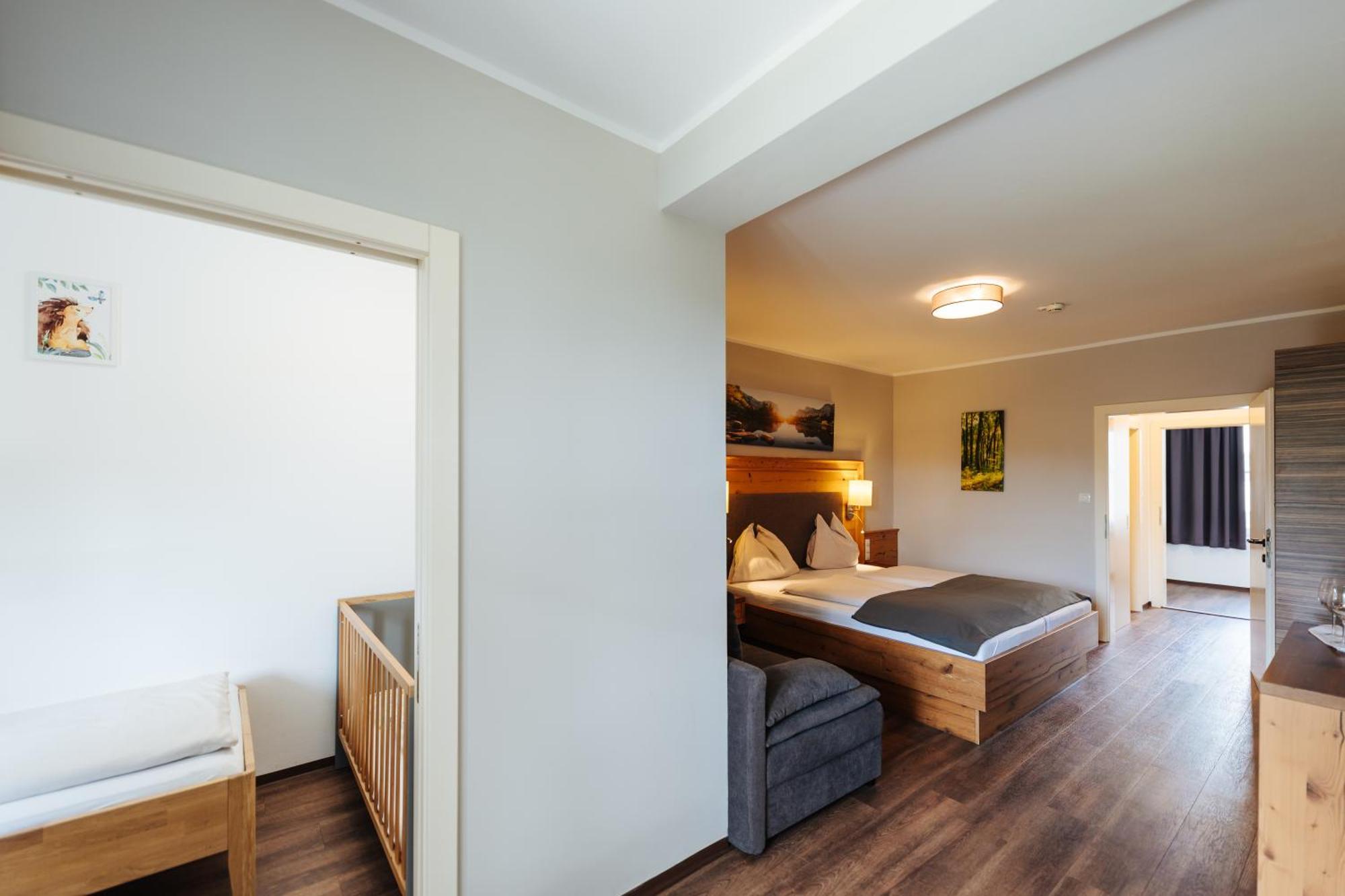 Familienhotel Trebesingerhof Bagian luar foto